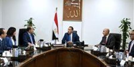 رئيس الوزراء يُتابع عددًا من ملفات العمل المشتركة بين وزارتي المالية والتربية والتعليم - بلس 48