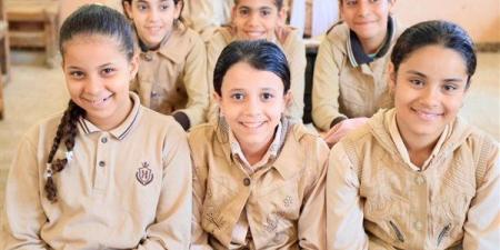 موعد
      امتحانات
      الترم
      الأول
      وإجازة
      نصف
      العام
      2026..
      تبدأ
      24
      يناير - بلس 48