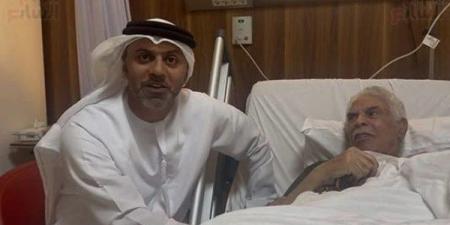 مع تحيات الشيخ محمد بن زايد.. سفير الإمارات يزور الكابتن حسن شحاتة بالمستشفى - بلس 48