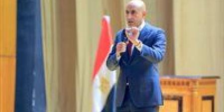 عاجل..
      وزير
      التعليم
      لـ
      الرئيس
      السيسي:
      87،5%
      نسبة
      حضور
      الطلاب
      الغير
      مسبوقة
      بالمدارس - بلس 48