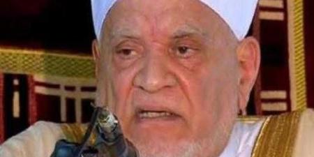 محافظ
      الشرقية
      ينعي
      الدكتور
      أحمد
      عمر
      هاشم
      عضو
      هيئة
      كبار
      العلماء
      بالأزهر
      الشريف
      ورئيس
      جامعة
      الأزهر
      الأسبق - بلس 48