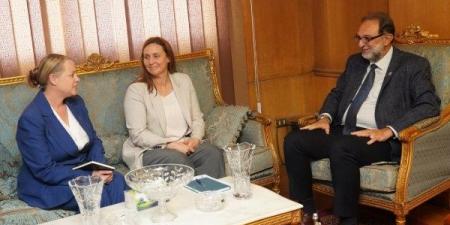 رئيس الهيئة القومية لسلامة الغذاء يلتقي مستشاري السفارة النيوزيلندية لتعزيز التعاون الغذائي - بلس 48