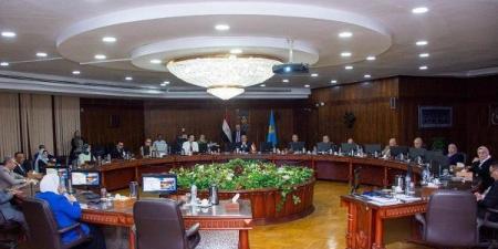 جامعة
      طنطا
      تعتمد
      ترقيات
      وتعيينات
      جديدة
      للعام
      الجامعي
      2025/2026 - بلس 48