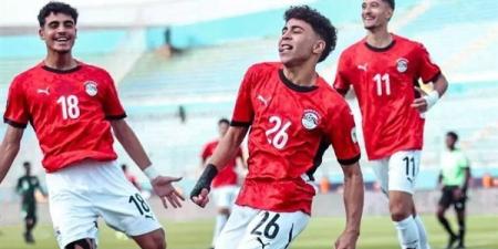 شريف
      عامر:
      إنجاز
      تاريخي
      جديد
      لحسام
      حسن
      يقود
      مصر
      نحو
      المونديال
      لاعبًا
      ومدربًا - بلس 48