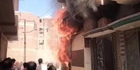 حريق
      يلتهم
      منزل
      في
      الفيوم
      وإصابة
      مواطن - بلس 48
