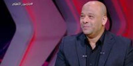 وليد
      صلاح
      الدين:
      علاقتي
      جيدة
      مع
      محمد
      يوسف
      وسيد
      عبد
      الحفيظ..
      وتعاملت
      مع
      أزمة
      ياسر
      إبراهيم
      ومروان
      عطية
      بشكل
      احترافي - بلس 48