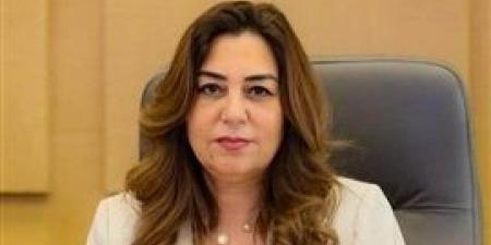 وزيرة
      التنمية
      المحلية
      تتابع
      مستجدات
      تنفيذ
      مشروع
      تطوير
      شارع
      إبراهيم
      بمنطقة
      الكوربة
      بمصر
      الجديدة - بلس 48