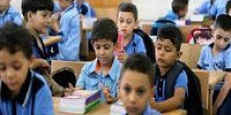 مواعيد
      الدراسة
      بالتوقيت
      الشتوي..
      هل
      يتغير
      توقيت
      الحصص
      وطابور
      الصباح؟ - بلس 48