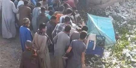التفاصيل
      الكاملة
      لإنقاذ
      10
      طلاب
      بعد
      سقوط
      تروسيكل
      بمصرف
      في
      أسيوط - بلس 48