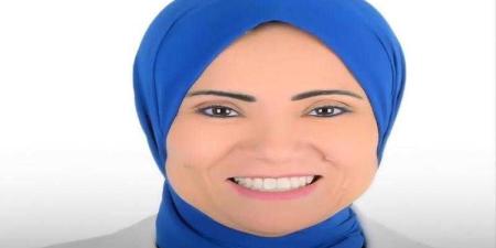 القومي
      للمرأة
      يهنئ
      رباب
      حمدي
      لتوليها
      منصبًا
      قياديًا
      بـ”مصر
      للطيران” - بلس 48