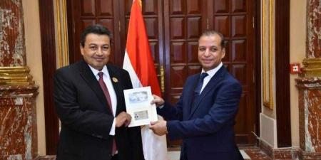 ياسر
      قورة:
      التشكيل
      الجديد
      للشيوخ
      إضافة
      حقيقية
      وسيقدّم
      أداءً
      متميزًا
      يليق
      بتطلعات
      الشعب - بلس 48