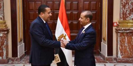 النائب
      ناصر
      الضوي:
      نولي
      ملفات
      الإسكان
      والسياحة
      والاستثمار
      أولوية
      لتعزيز
      التنمية
      وجذب
      رؤوس
      الأموال - بلس 48