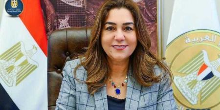 التنمية
      المحلية:
      الدولة
      تولى
      اهتماما
      كبيرا
      بملف
      الاقتصاد
      الأزرق - بلس 48