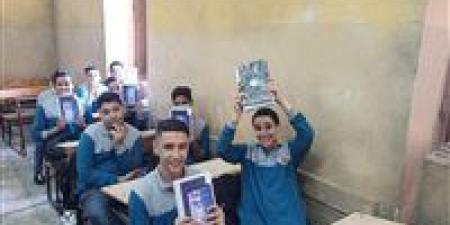 أمهات
      مصر:
      تباين
      آراء
      أولياء
      الأمور
      حول
      الدراسة
      وتقييمات
      طلاب
      أولى
      ثانوي - بلس 48