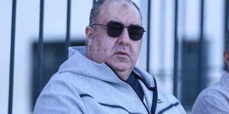 محمد
      الغزاوي:
      فخور
      بالترشح
      ضمن
      قائمة
      الخطيب..
      وخدمة
      الأهلي
      شرف
      كبير - بلس 48