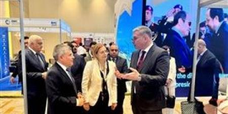 وزير
      البترول
      والثروة
      المعدنية
      يشارك
      في
      افتتاح
      مؤتمر
      ومعرض
      شرق
      المتوسط
      للطاقة
      (EMC
      2025)
      بمدينة
      ليماسول
      القبرصية - بلس 48