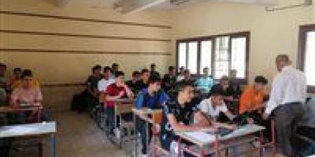 جدول
      امتحانات
      شهر
      أكتوبر
      الصف
      الثاني
      الثانوي
      محافظة
      القاهرة
      2025 - بلس 48
