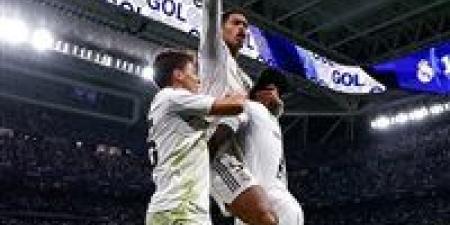 ريال
      مدريد
      الإسباني
      يفوز
      على
      يوفنتوس
      الإيطالي
      بهدف
      نظيف
      في
      دوري
      أبطال
      أوروبا - بلس 48