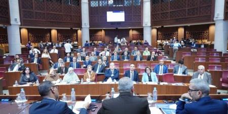 من
      المجانية
      إلى
      الموارد
      البشرية
      ..
      "قانون
      التعليم
      العالي"
      تحت
      مجهر
      النقابات - بلس 48