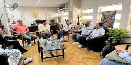 جدارية
      جامعة
      حلوان
      تزين
      طريق
      المتحف
      المصري
      الكبير
      وتعيد
      رسم
      ملامح
      الجمال
      في
      شارع
      ترسا - بلس 48