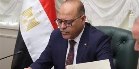 وزير
      العمل:
      السبت
      المقبل
      إجازة
      ... - بلس 48