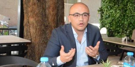 أحمد
      حسام
      عوض:
      ثقة
      الخطيب
      شرف
      كبير
      ومسؤولية
      عظيمة
      لخدمة
      الأهلي - بلس 48