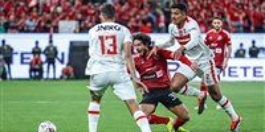 بالصور.. "كاف" يستعرض كأس السوبر الإفريقي بشكله الجديد قبل لقاء الأهلي والزمالك - بلس 48