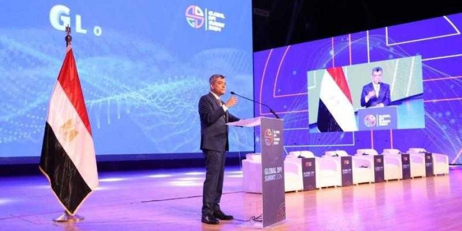 عمرو طلعت: استراتيجية مصر الرقمية هي الرؤية الدافعة لجهودنا فى مصر لرقمنة الخدمات الحكومية