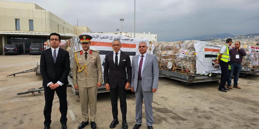 الخارجية:إعادة 304 مواطن مصري عالق في لبنان إلى أرض الوطن - بلس 48