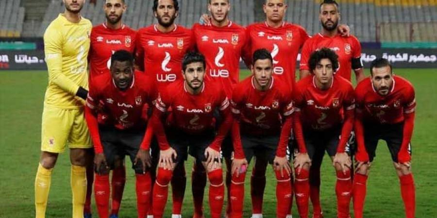 الاهلي يتوج بكاس السوبر المصري على حساب غريمه الزمالك - بلس 48