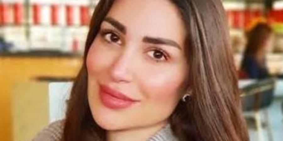 سارة نخلة تهاجم ويجز: اسمك لسه بالقلم الرصاص ورامي صبري أستاذ بالنسبالك - بلس 48