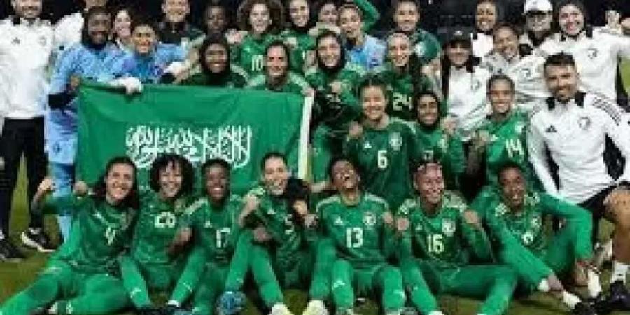 نجمات الأخضر يلمعن في سماء العالمية... قفزة تاريخية للمنتخب السعودي للسيدات في تصنيف الفيفا - بلس 48