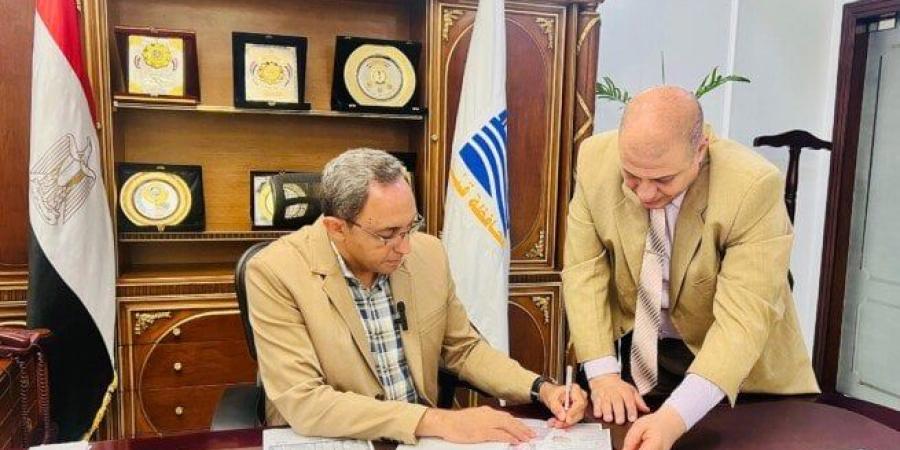محافظ قنا يعتمد نتيجة الشهادة الإعدادية بنسبة نجاح 68%.. وإعلانها رسميًا بالمدارس صباح الثلاثاء - بلس 48