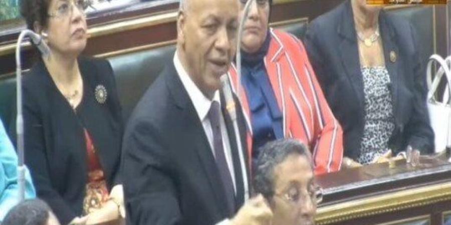 مصطفى بكري: نحن أمام حكومة عشوائية.. وقانون الإيجار القديم يدفع بنا إلى هاوية سحيقة - بلس 48