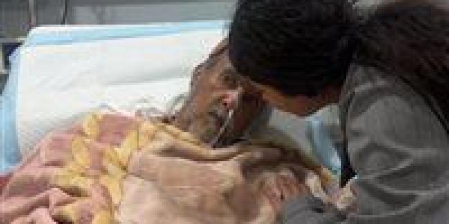في حالة حرجة.. دخول والد شجون الهاجري العناية المركزة بعد إخلاء سبيلها في تهمة التعاطي - بلس 48