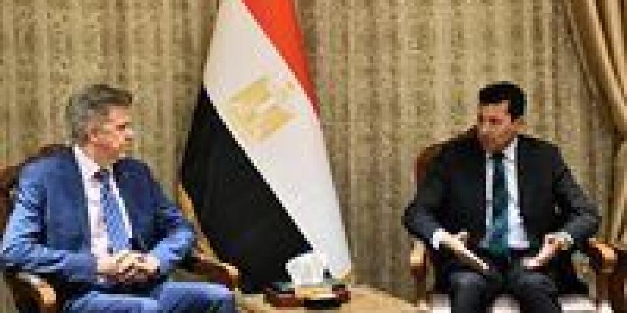 أشرف صبحي وزير الشباب والرياضة: مصر علي أتم الاستعداد والجاهزية  لتنظيم سلسلة بطولات كأس العالم للخماسي الحديث - بلس 48