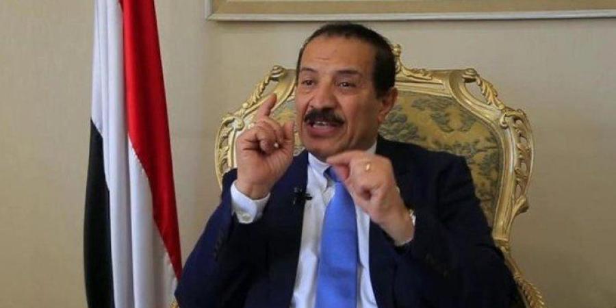 السلطات اليمنية تلقي القبض على مسئول حوثي بارز قبيل مغادرته البلاد - بلس 48