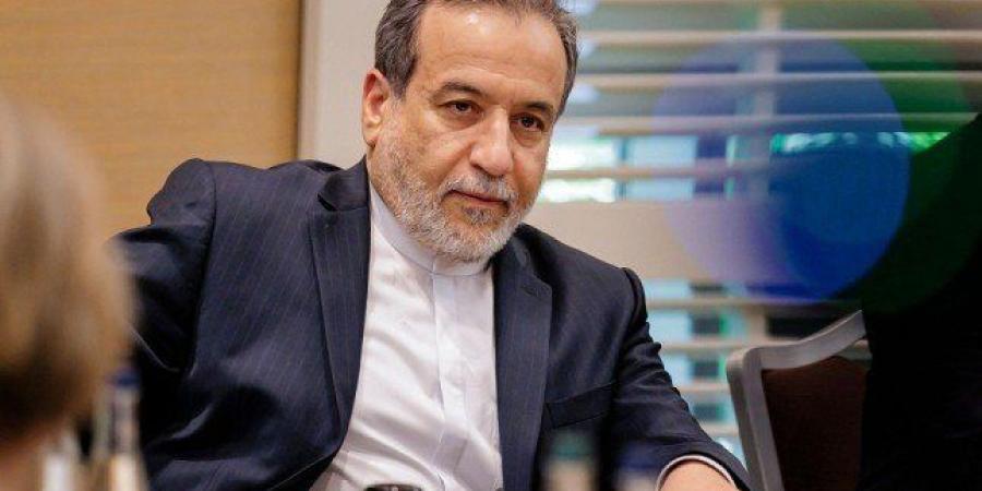 إيران وروسيا تبحثان تعزيز العلاقات الثنائية بين البلدين - بلس 48