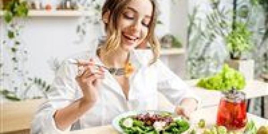 أطعمة تُعجّل بانقطاع الدورة الشهرية.. متى تكون هذه الوصفات خطرًا صامتًا؟ - بلس 48
