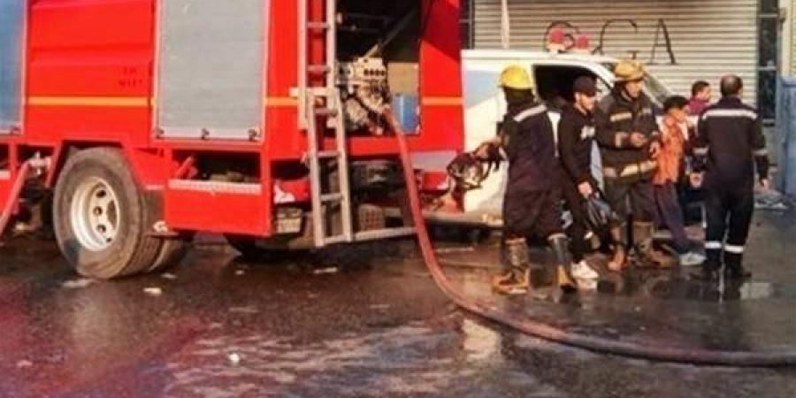 اندلاع حريق في شقة سكنية بالوراق.. والحماية المدنية تدفع بسيارات إطفاء - بلس 48