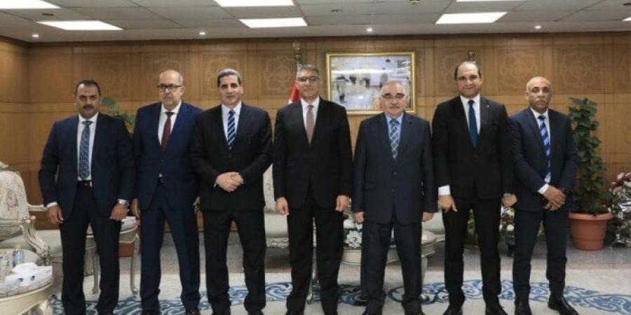 محافظ الجيزة يزور رئيس هيئة قضايا الدولة لتهنئته بتولّي منصبه الجديد - بلس 48