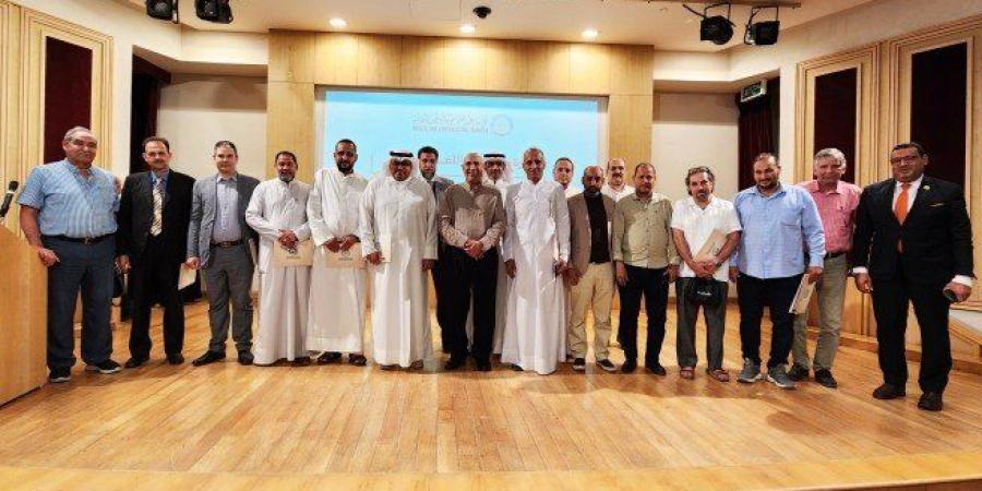 (البابطين الثقافية) تختتم موسمها بدورة (جماليات اللغة العربية - دروس في علم البلاغة) - بلس 48