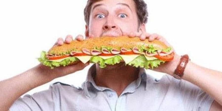 إذا كانت شهيتك مفتوحة في أوقات الضغوط النفسية.. فإليك سبب ذلك - بلس 48