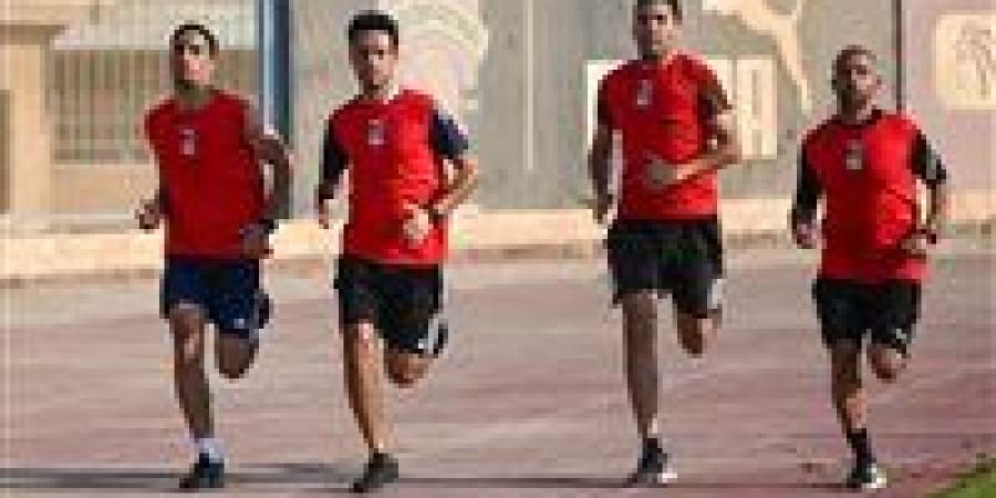اتحاد الكرة يعلن نتيجة اختبارات اللياقة البدنية للحكام الدوليين - بلس 48