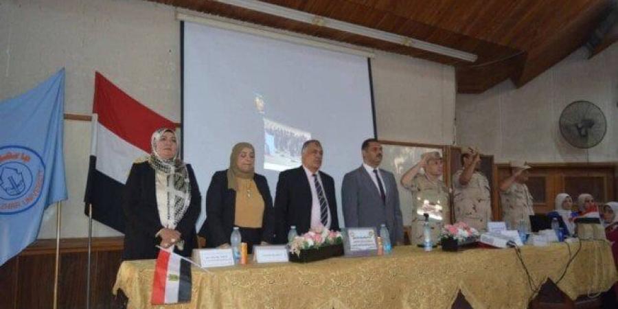 نائب رئيس جامعة الأزهر يشهد ختام دورة التربية الوطنية لطالبات الاقتصاد المنزلي بطنطا - بلس 48