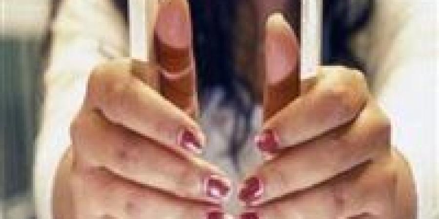 اعترافات المتهمة بقتل تلميذة ووضع جثتها داخل الدولاب في قنا - بلس 48