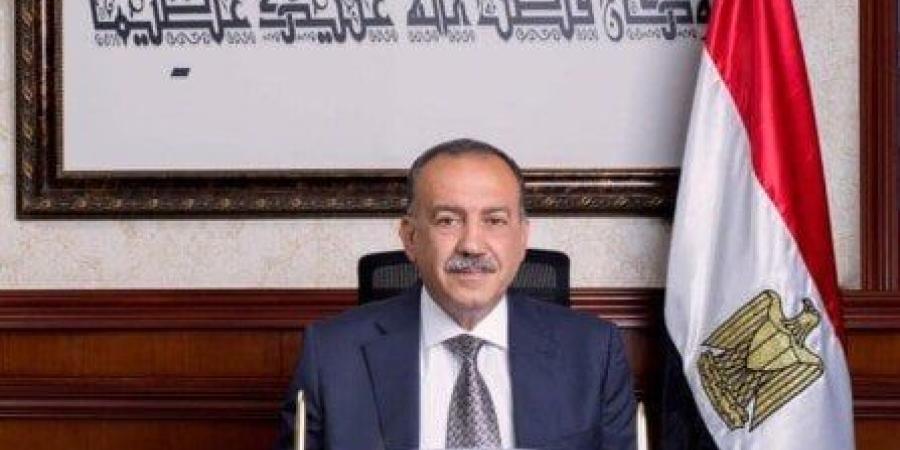 محافظ أسيوط يعلن جاهزية مقار لجان انتخابات مجلس الشيوخ 2025خ - بلس 48