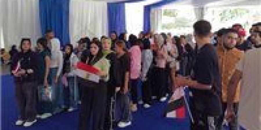أعلام مصر تزين لجان مصر الجديدة في أول أيام انتخابات الشيوخ 2025 وسط إقبال شبابي - بلس 48