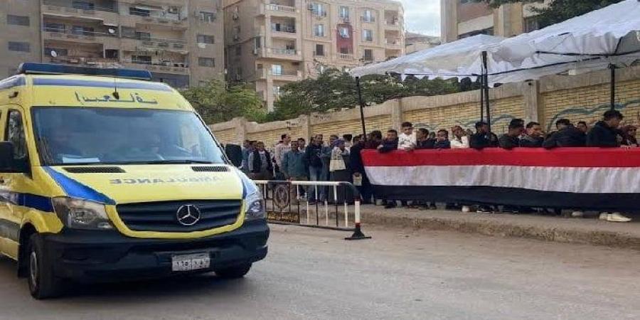 إغماء مواطن داخل لجنة انتخابية بطامية ونقله إلى المستشفى لتلقي العلاج بالفيوم - بلس 48
