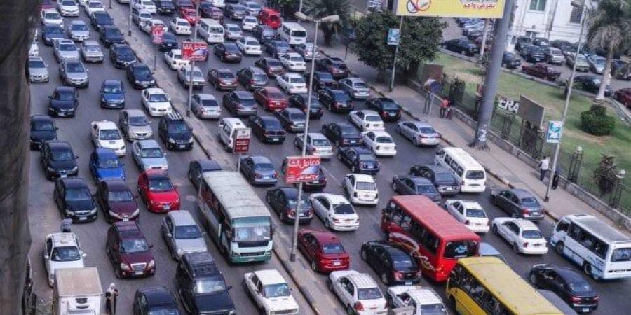 قبل ما تنزل من بيتك.. خريطة الزحام المروري بطرق ومحاور القاهرة والجيزة - بلس 48